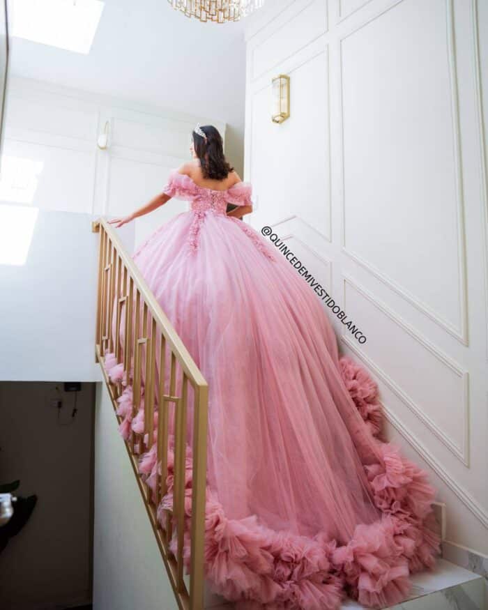 VESTIDOS DE 15 AÑOS MEXICANOS COLOR PALO DE ROSA CON LILA - Image 3