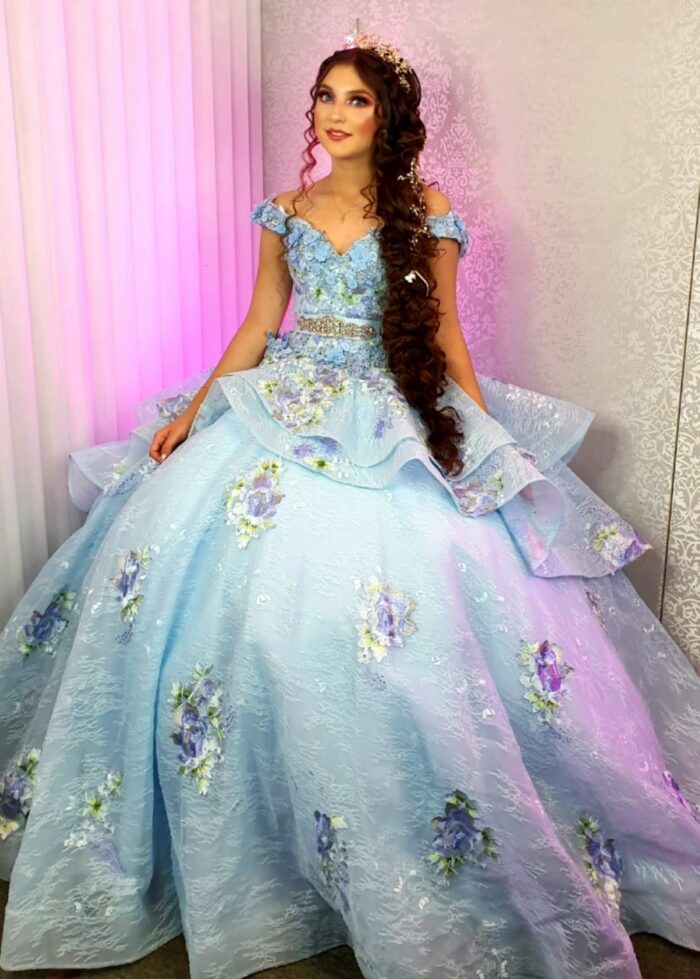 maquillaje quinceañera vestido azul