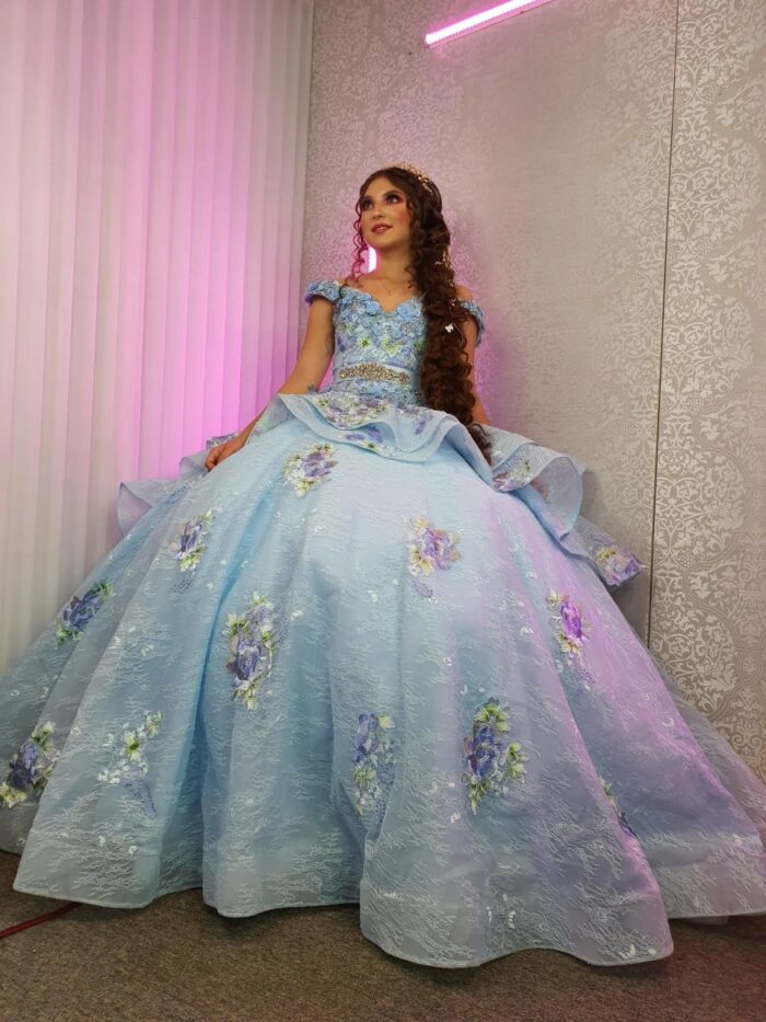 VESTIDOS PARA QUINCEAÑERAS 2021