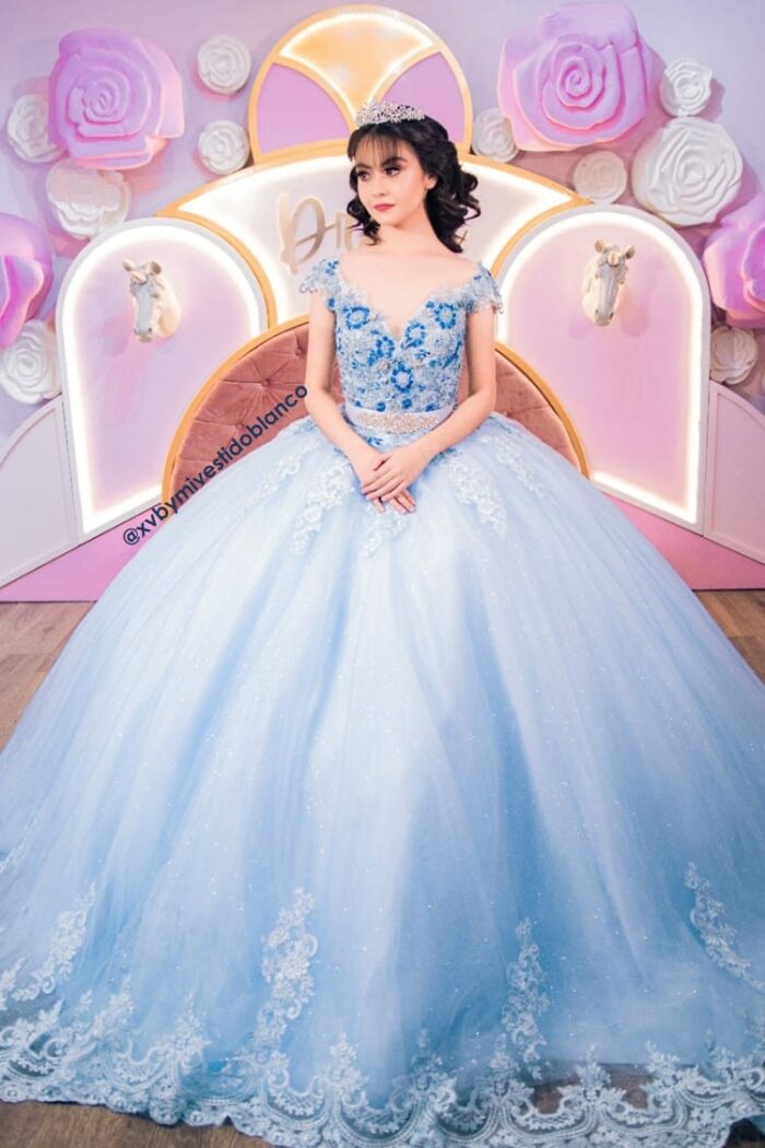 Tenemos vestidos de quinceañera azules princesa - Image 4