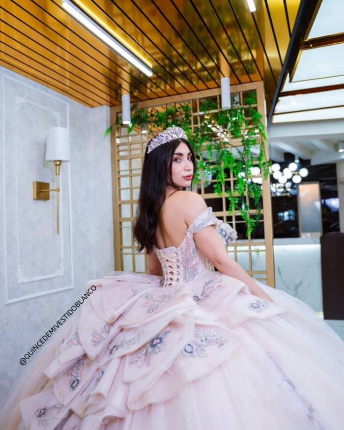 Vestidos de 15 años color rosa claro - Image 5
